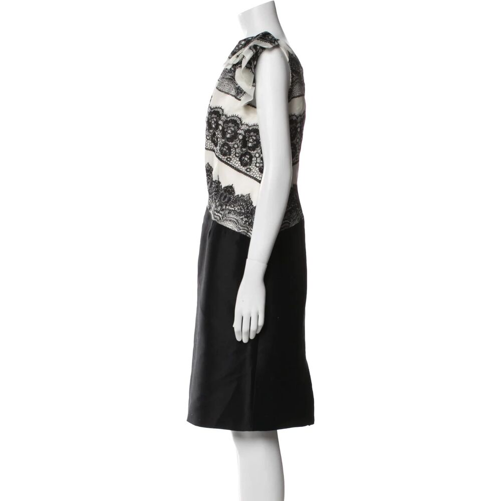 Carolina Herrera Silk Knee-Length Dress Size: US 8 - Picture 8 of 15